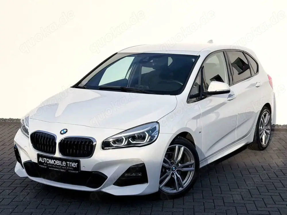 BMW 218