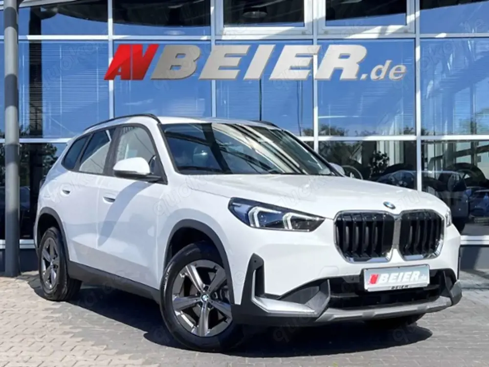 BMW X1 adapt.LED Komfort ankl.Spiegel 2xPDC Sitzheiz.DAB