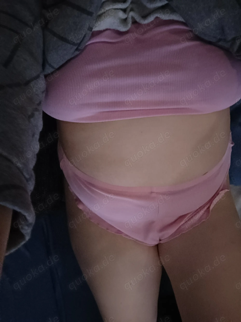 Getragene Kleidung und mehr 