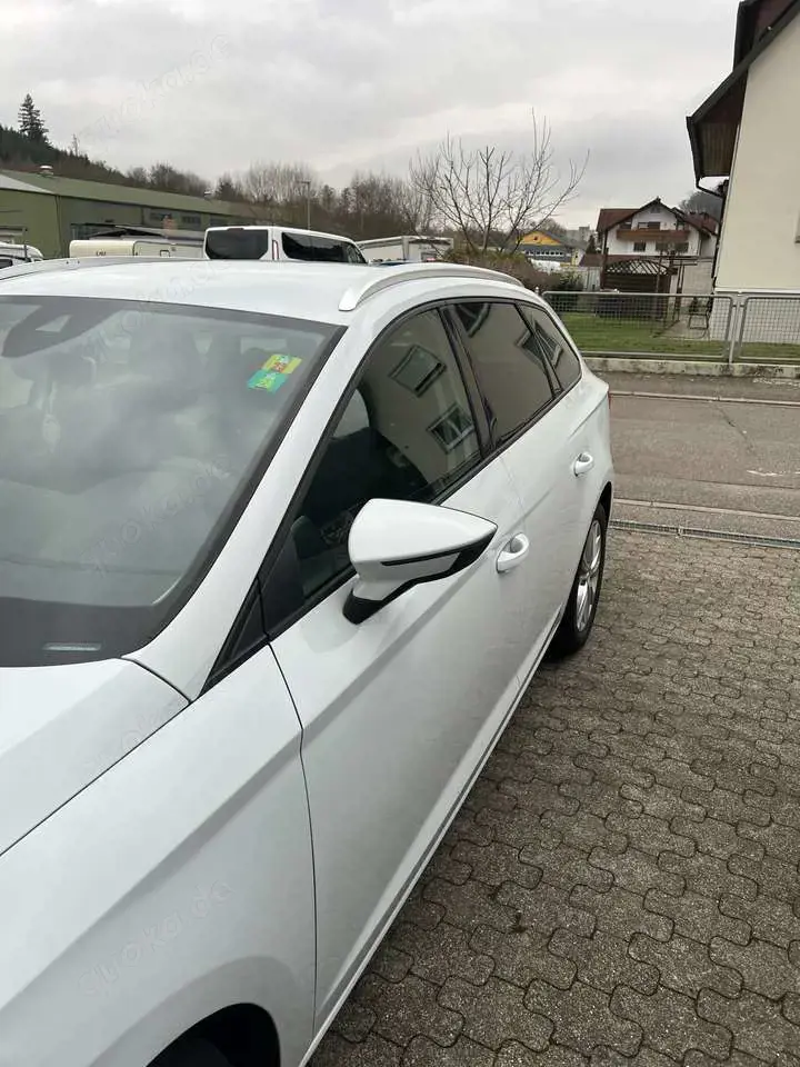 SEAT Leon ST 1.6 TDI StartStop DSG FR