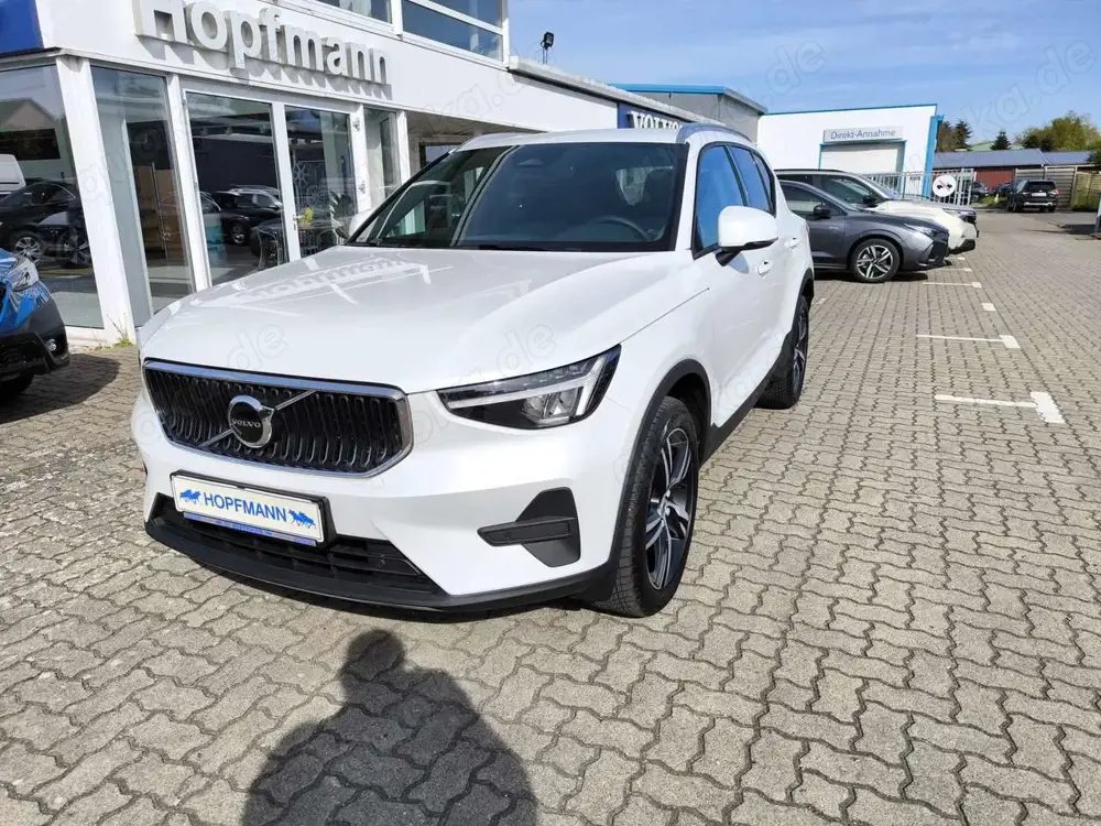 Volvo XC40 B3 Benzin Aut. / ACC / BLIS mit WKR