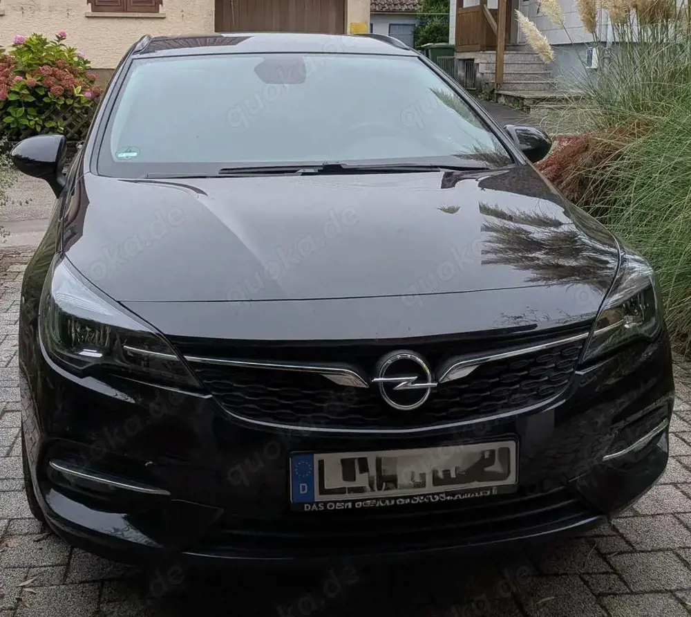 Opel Astra Astra K 1.2 Turbo Sports Tourer  Edition