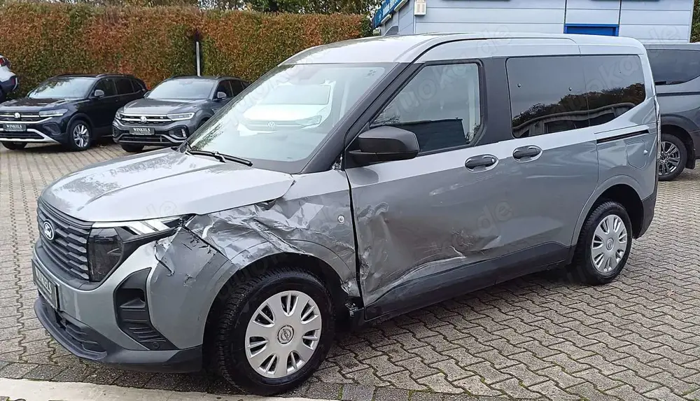 Ford Courier