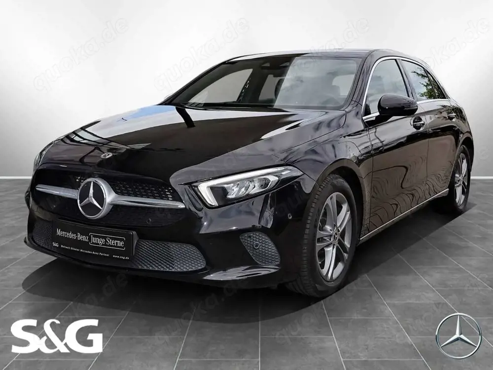 Mercedes-Benz A 180 d DISTRONIC+360°+LED+MBUX+CARPLAY+17 ZOLL