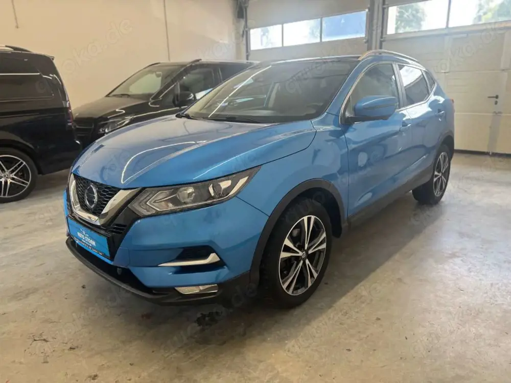 Nissan Qashqai 1.3 DIG-T Zama *NAVI *AHK *Panorama *Kamera Navi+P