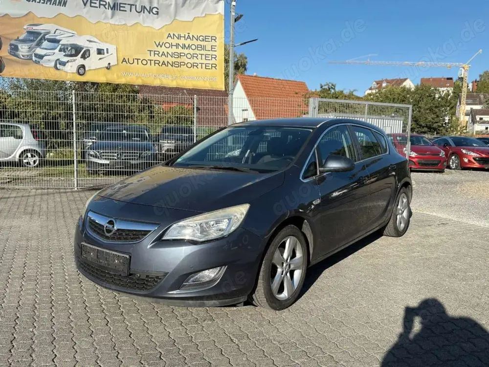 Opel Astra J Lim. 1.4 Turbo Cosmo Navi Klimaauto. PDC