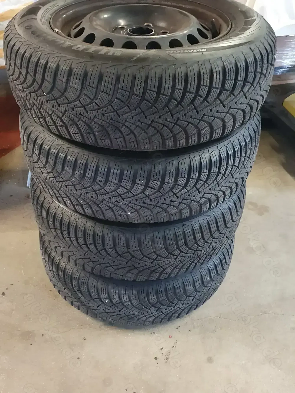 4 Winterreifen 195 65 R 15 GOODYEAR auf VW Golf Felgen 7 mm