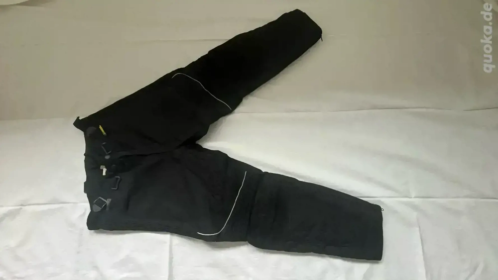 Motorradjacke und Hose wenig getragen