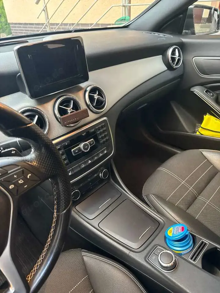 Mercedes-Benz CLA 220 CLA 220 (CDI) d 4Matic 7G-DCT