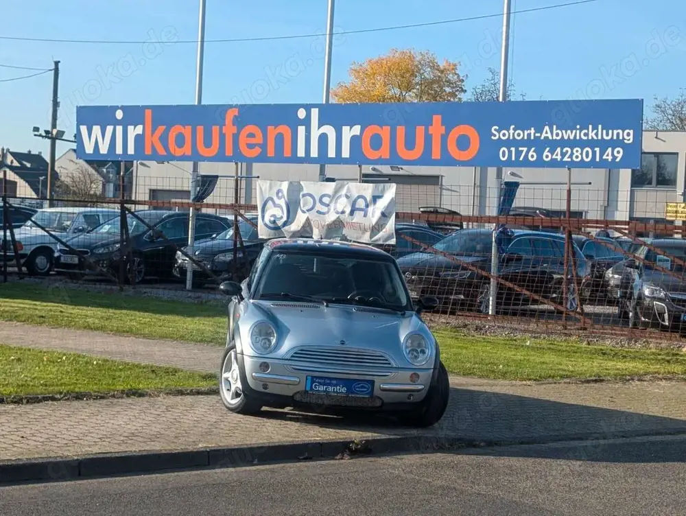 MINI Cooper One*KLIMA*NAVI*RADIO-CD*ZV-FUNK !!