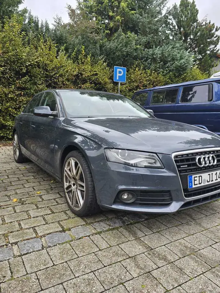Audi A4 3.2 FSI quattro tiptronic Ambition