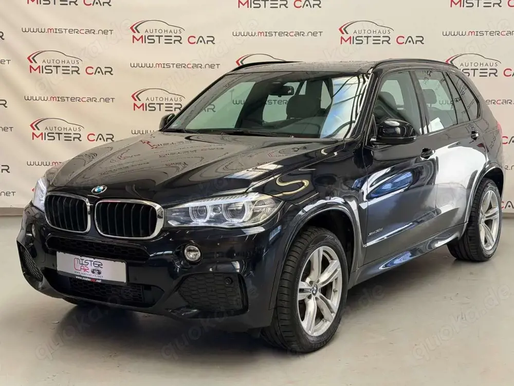 BMW X5 xDrive 30d M PAKET PANO/AHK/LED/KAM/NAVI/19