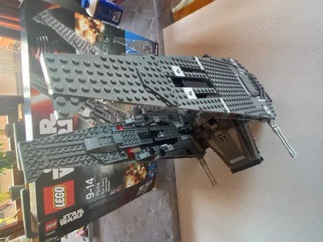 Verkaufe diverse Lego Technik und Star Wars Bausätze