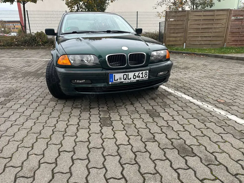 BMW 318 318i
