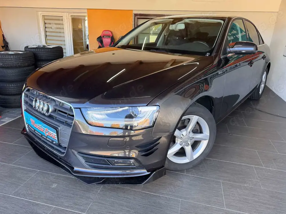 Audi A4 1.Hand Climatronic Sitzheizung TUEV 11/2026 119TKM