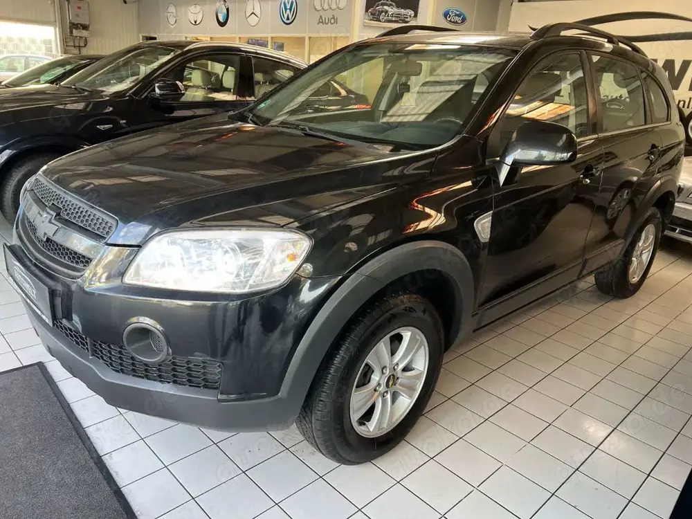 Chevrolet Captiva 2.4 LS 2WD*TÜVneu*Service*AHK*Klima*