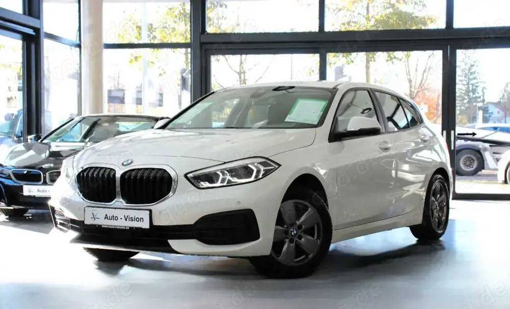 BMW 118 i (F40) Advantage *LED*Driving Assistant*Navi