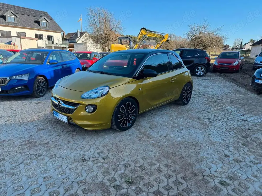 Opel Adam