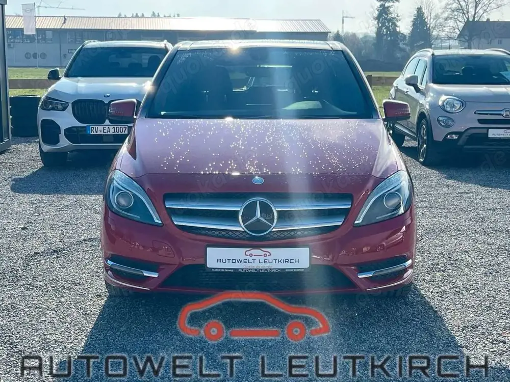 Mercedes-Benz B 200 AUTOMATIK LEDER KLIMA PDC PANO EXCLUSIVPAK