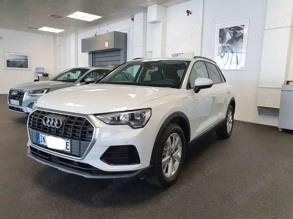 Audi Q3 Q3 45 TFSIe S tronic, Digi, Garantie, AHK, Navi