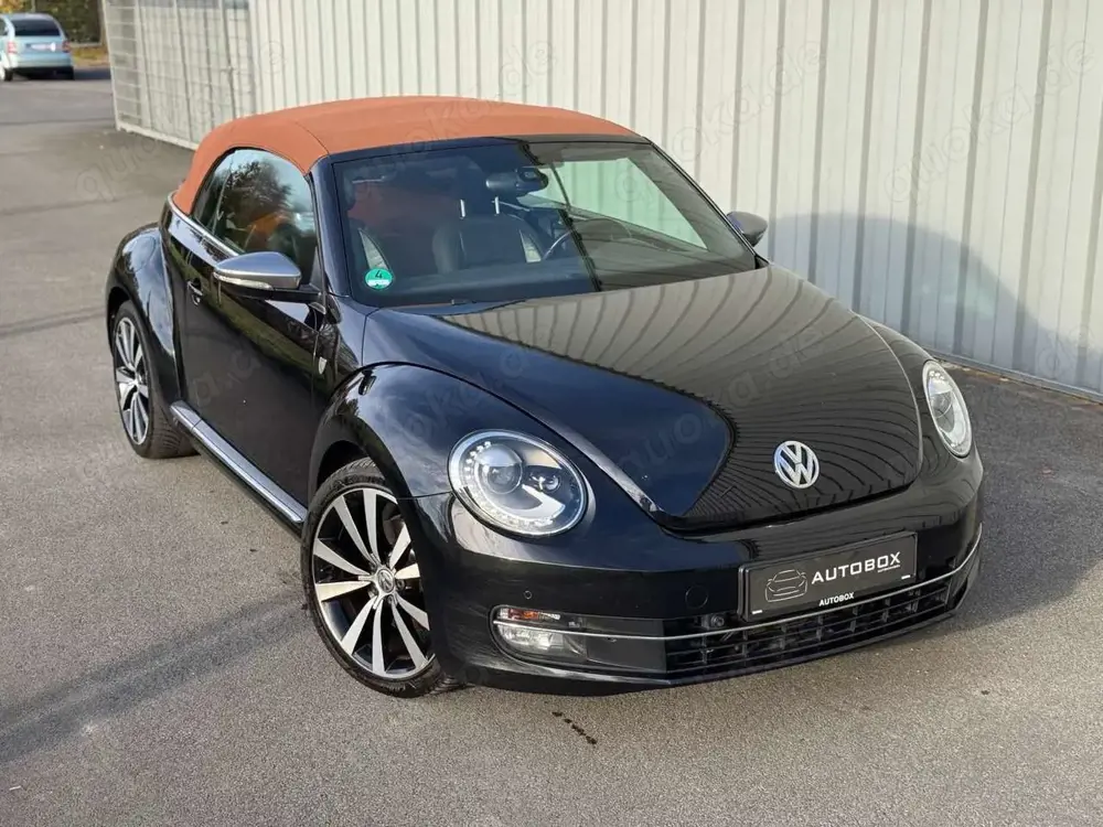 Volkswagen Beetle Cabriolet 2.0 TSI DSG Karmann Sport*220PS