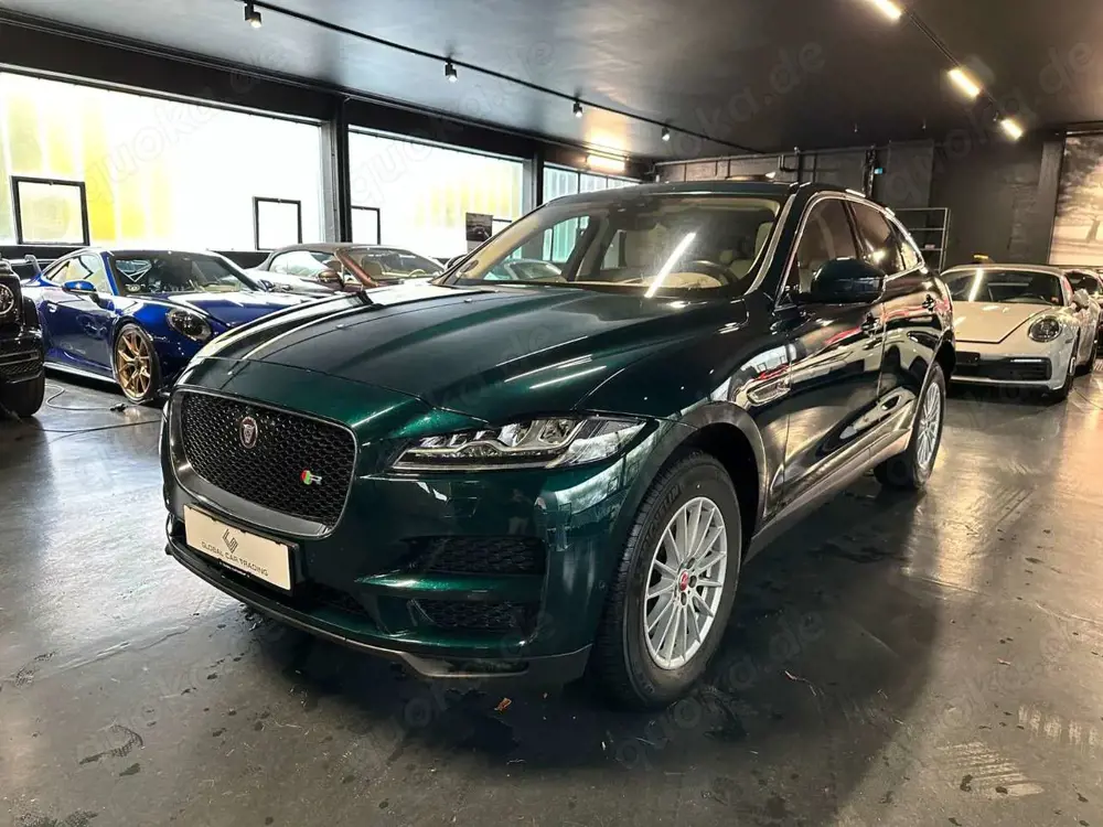 Jaguar F-Pace Portfolio 3,0 D AWD SVO PREMIUM GREEN