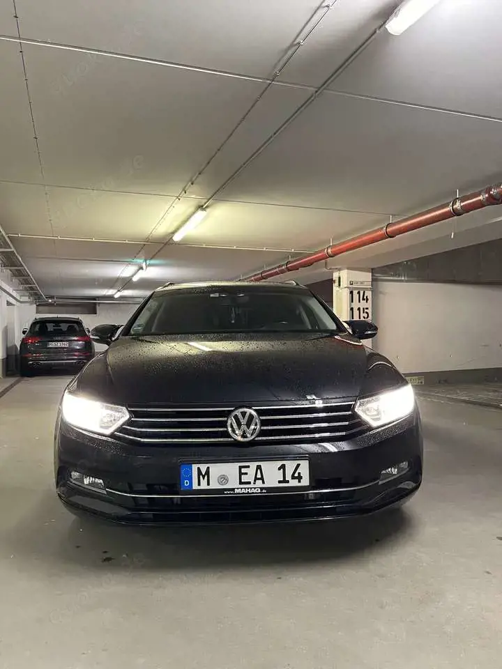 Volkswagen Passat Variant 1.6 TDI SCR DSG Comfortline