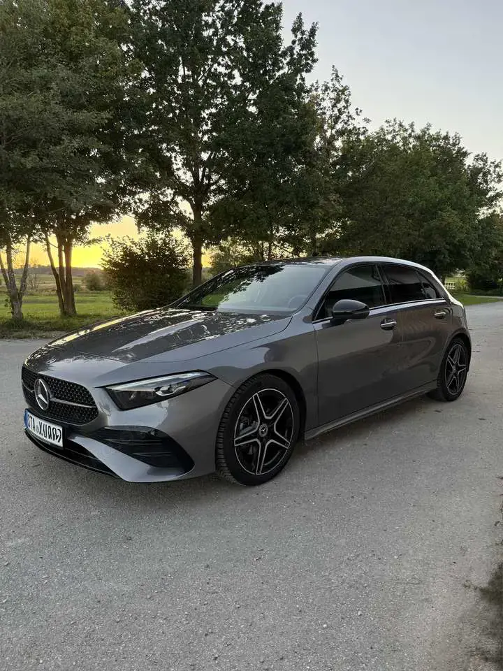 Mercedes-Benz A 200 A 200 7G-DCT AMG Line Advanced Plus