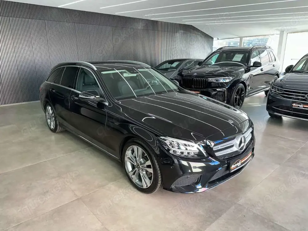 Mercedes-Benz C 300 T*Totwinkel*LED*Kamera*AppleCarPlay*