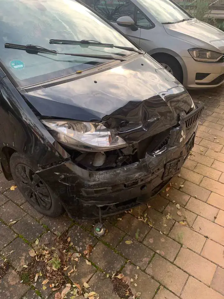 Mitsubishi Colt 1.1 Motion