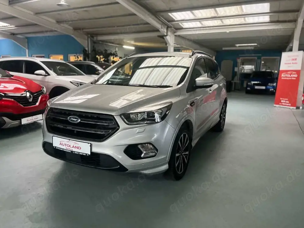 Ford Kuga ST-Line Automatik SHZ NAVI KAMERA AHK TEMP