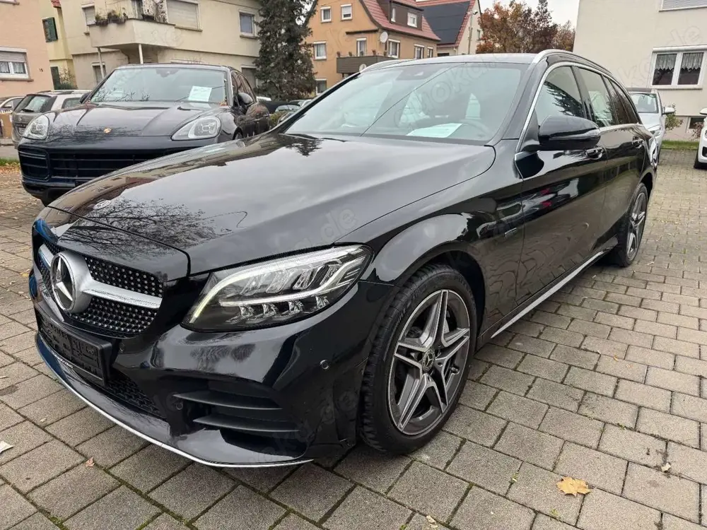 Mercedes-Benz C 300 T de AMG Line/ LED/ RFK