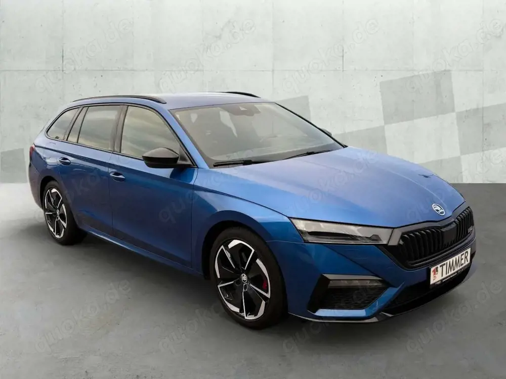 Skoda Octavia Combi 2.0 TDI DSG RS *MATRIX *ACC *HuD *RKAM *NAV