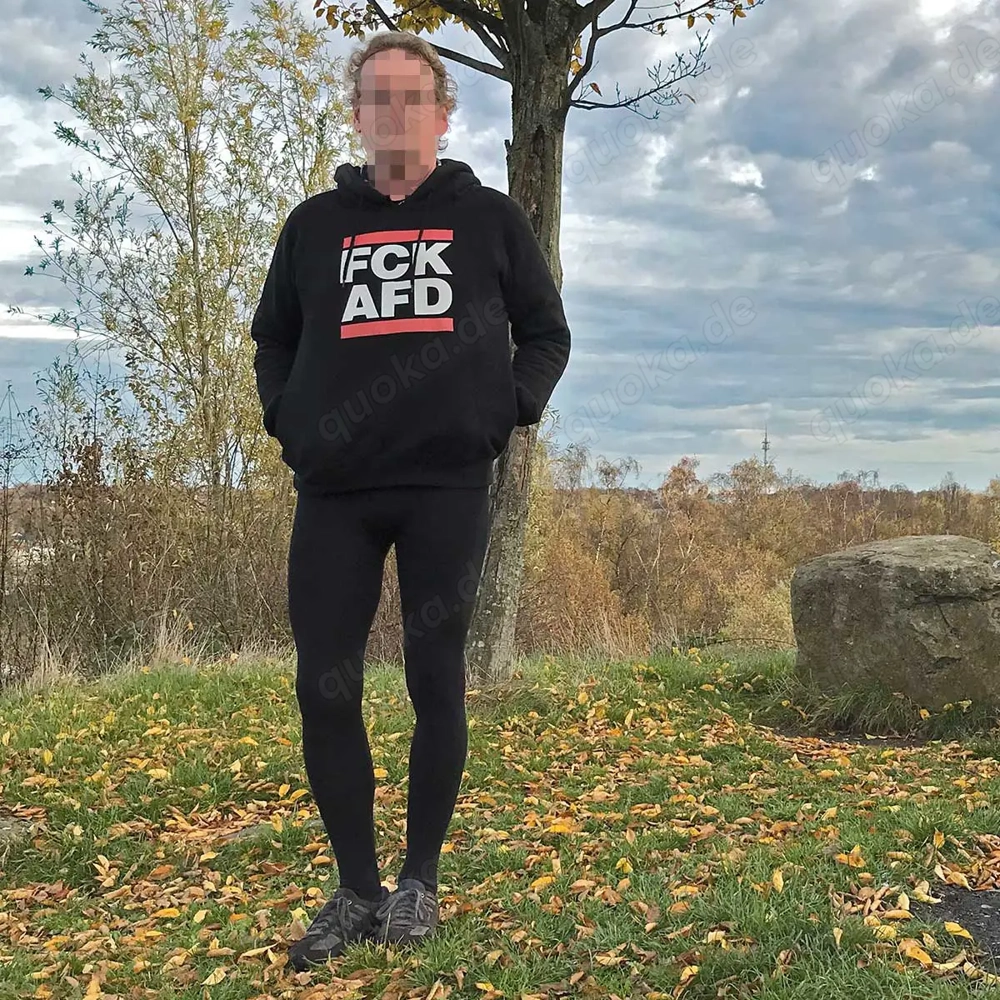 Kohlenpott: Linker Linksträger sucht Mann für das, was mit Hand und Mund Spaß macht.