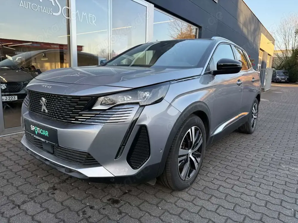Peugeot 3008 GT Hybrid 225