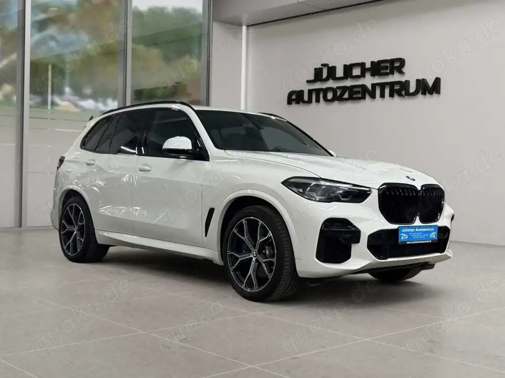 BMW X5 40i Aut., Scheckheft, Frische Inspektion