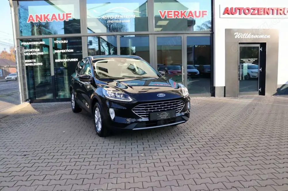 Ford Kuga Titanium X Pano BO Navi SHZ AHK Klima