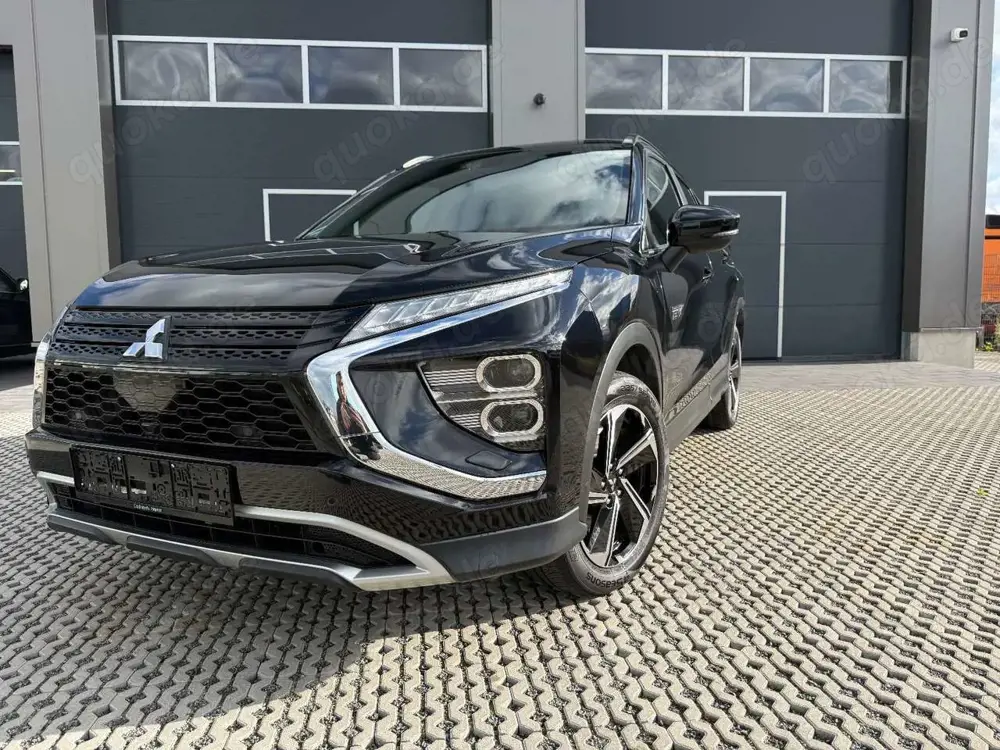 Mitsubishi Eclipse Cross Plus Hybrid 4WD