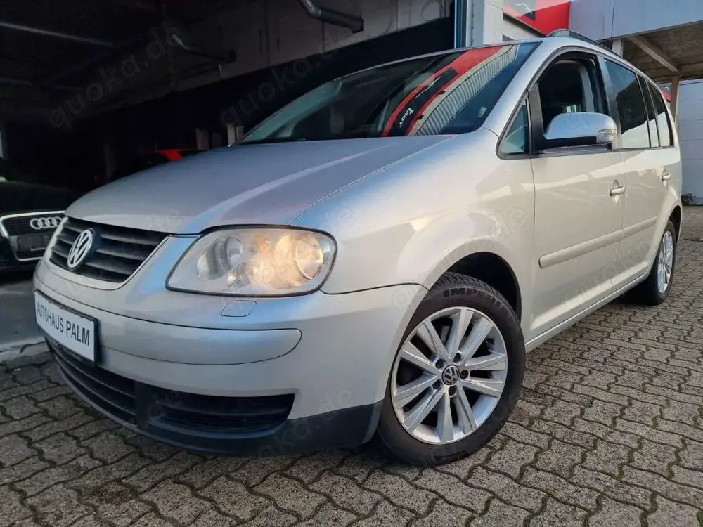 Volkswagen Touran Trendline 1.6 Benzin/ HU 04/2026/Sitzheiz