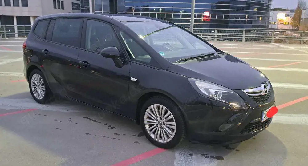 Opel Zafira Tourer 1.4 Turbo Benzin