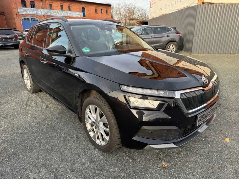 Skoda Kamiq Tour LED / Kamra / Navi / Business-Paket