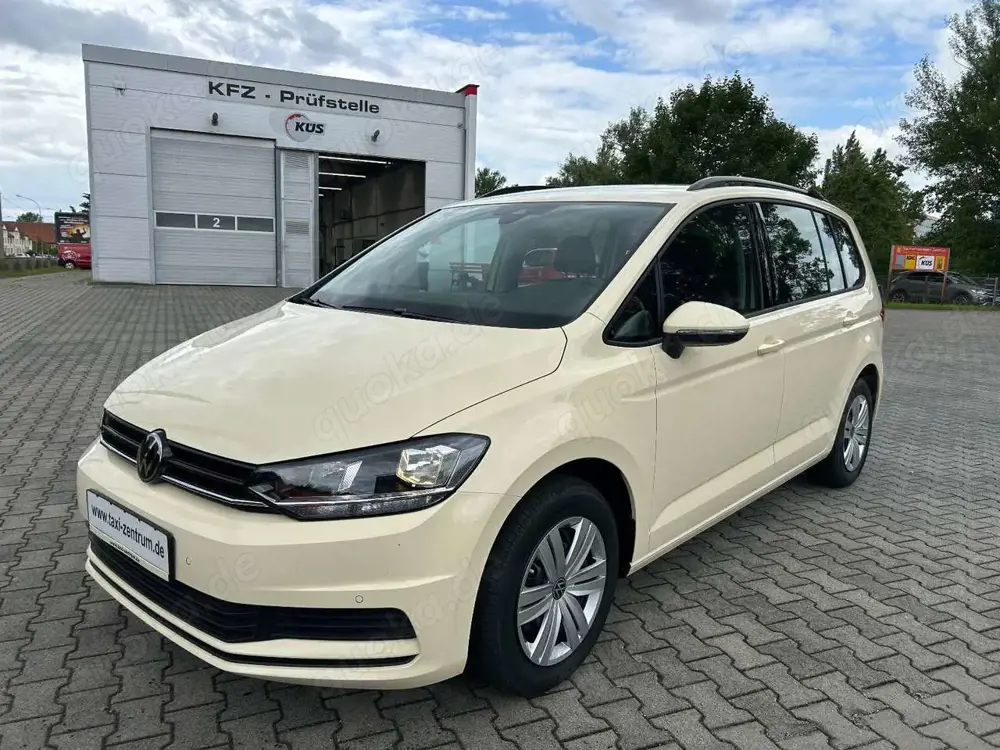 Volkswagen Touran Taxi 7-Sitze PDC NEU LEDER DSG Automatik