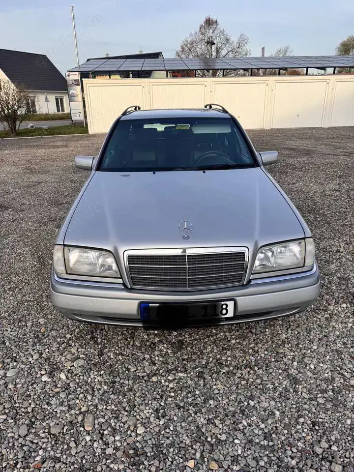 Mercedes-Benz C 200 T Elegance