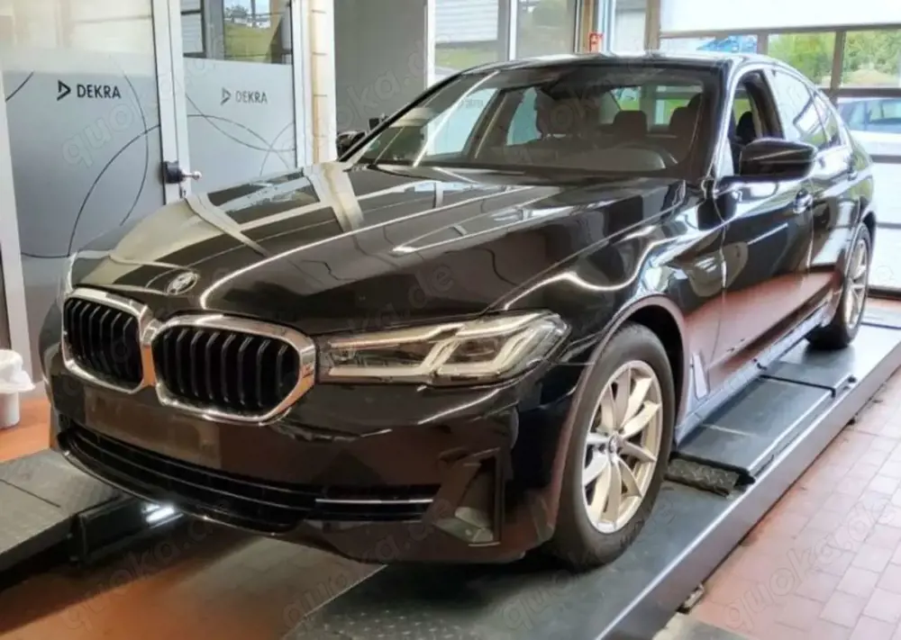 BMW 520 520d Aut.|AMBIENTE|NAVI|ADAPTIVE LED|LEDER|