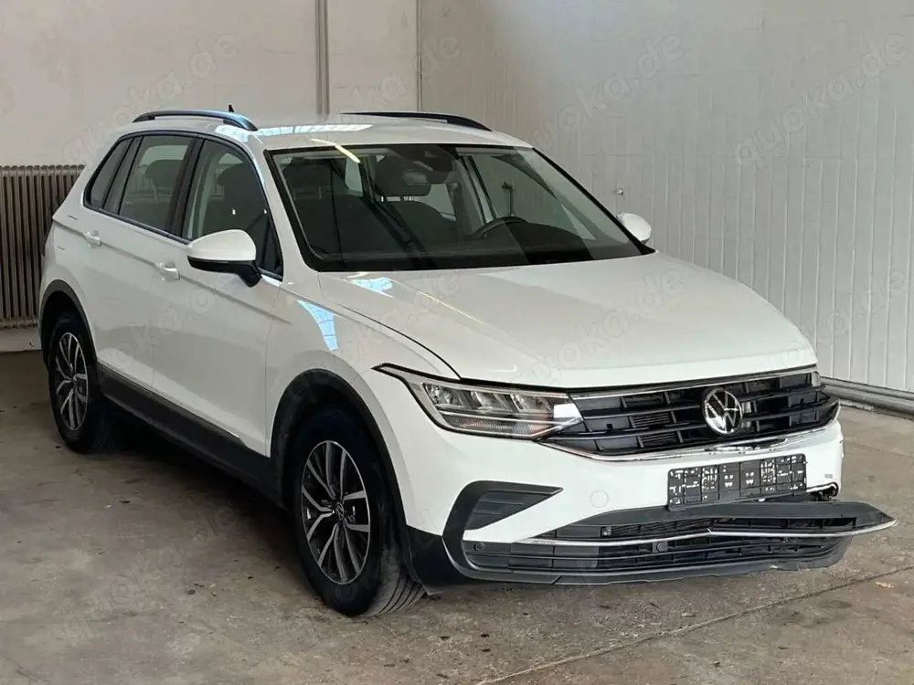 Volkswagen Tiguan |Life|ACC|3-Zonen|Massage|UNFALL