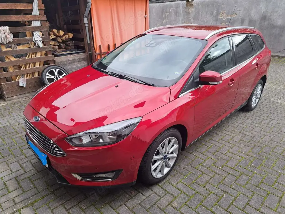 Ford Focus Focus Turnier 1.0 EcoBoost  Titanium