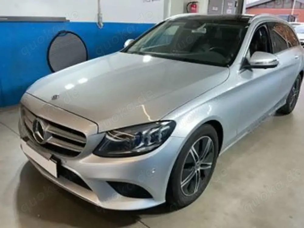 Mercedes-Benz C 220 d T Avantgarde AHK*PANO*360KAMERA