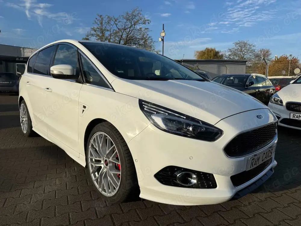 Ford S-Max Titanium/Sportpaket/20ZOLL
