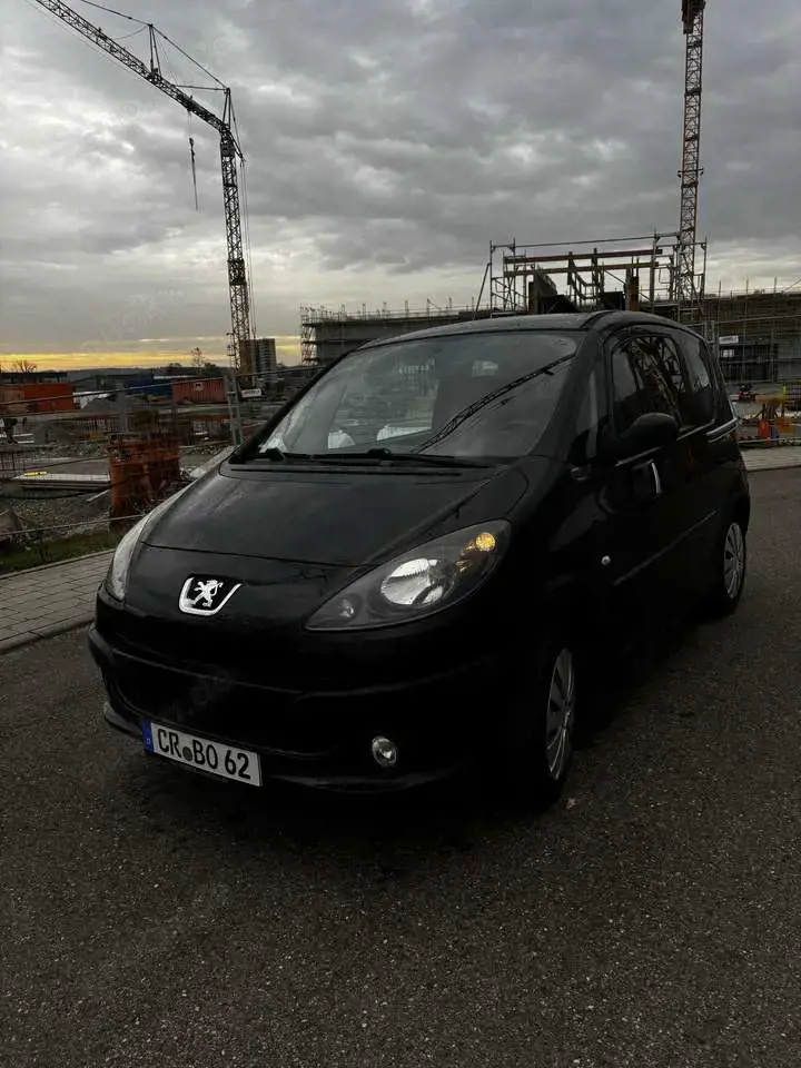 Peugeot 1007