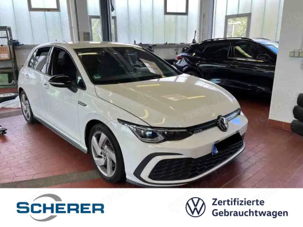 Volkswagen Golf VIII GTD 2.0 TDI DSG LED+ NAVI HK RFK ACC